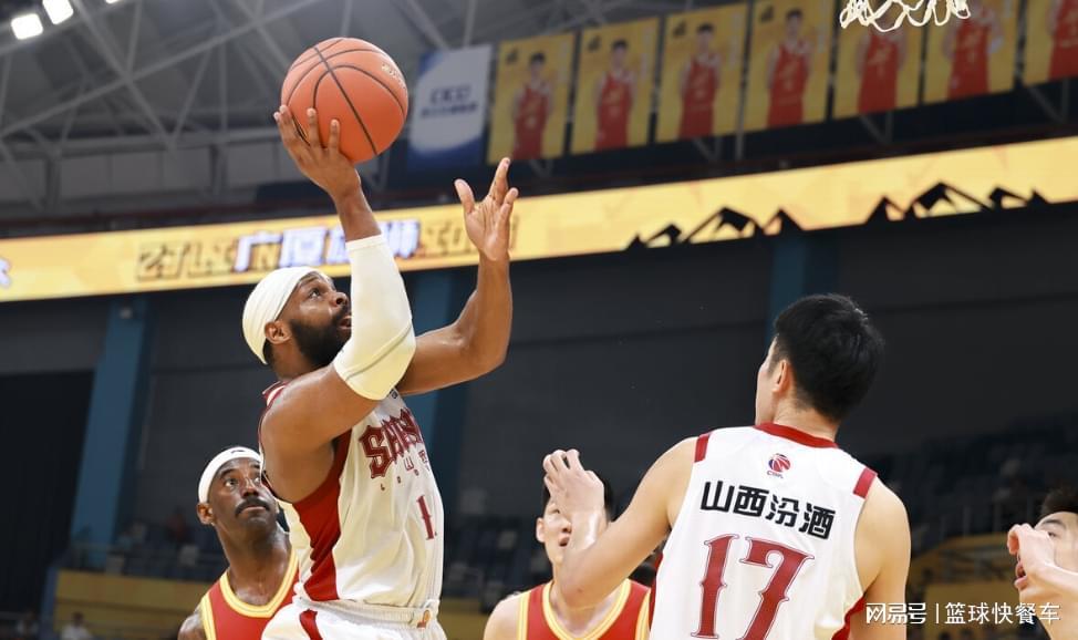 开云官方网站-CBA季后赛太激烈了！4大争冠热门两队面临出局：广东广厦全危险了